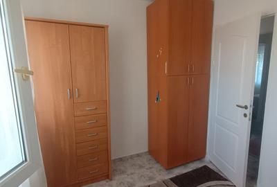 INEL I - EDEN -3 CAMERE DECOMANDAT -ETAJ 3 -CENTRALA GAZE - LOC DE PARCARE - 13