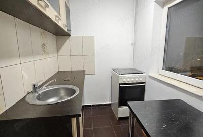 Garsonieră semidecomandată în Girocului - 2