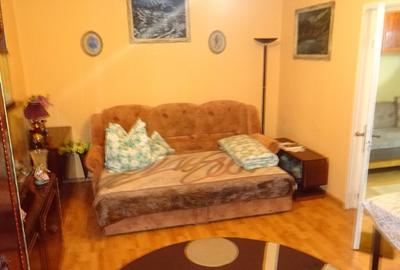 Apartament cu 2 camere decomandat în Piața Centrală - 3