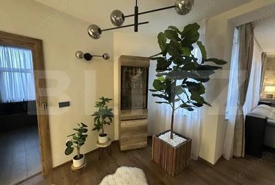 Casă cu 6 camere cu Teren 388 Mp în Titulescu - 11