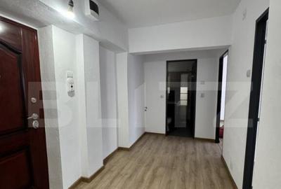 Apartament cu 2 camere, 49 mp, central, Bulevardul Decebal - 9