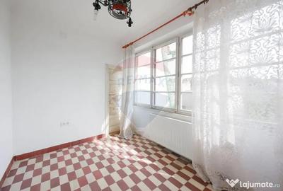 Casă cu 3 camere cu Teren 562 Mp în Central - 6