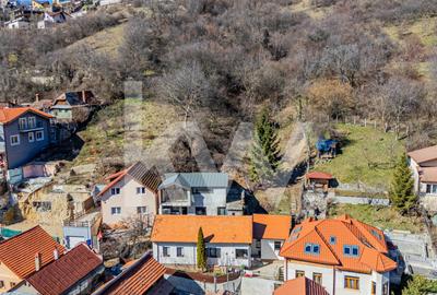 Casă individuală cu 2 camere cu Canalizare în Schei - 17