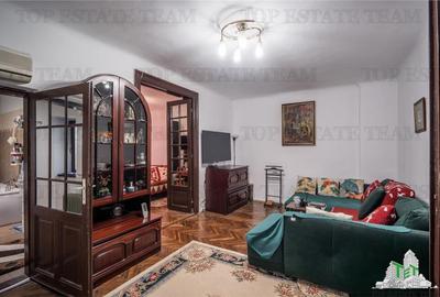 Casă individuală cu 7 camere cu Canalizare în Gara de Nord - 11