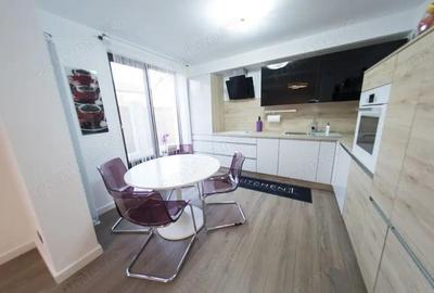 Casă cu Teren 320 Mp în Aradului - 2