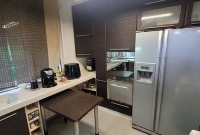 Casă cu 5 camere cu Teren 275 Mp în Brâncoveanu