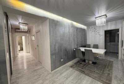 Apartament cu 3 camere decomandat, mobilat în Central