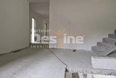 Casă individuală cu 8 camere decomandat cu Canalizare în Cugir - 7