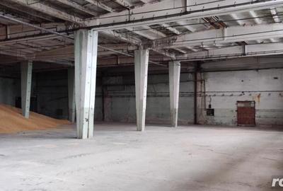 Spațiu comercial, de 1,450 mp, în Central - 7