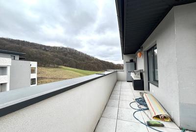 Apartament cu 3 camere semidecomandat, mobilat în Florești - 17