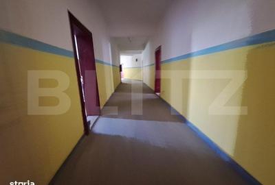 Spațiu comercial, de 1,857 mp, în Central - 7