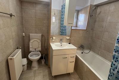 Apartament cu 3 camere decomandat în Câmpina - 6