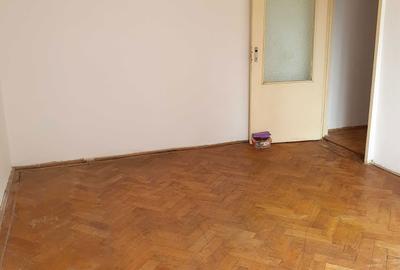 Garsonieră decomandată în Mărăței - 2