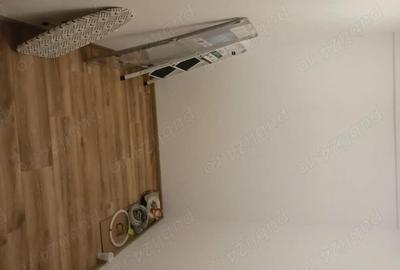 Apartament cu 2 camere decomandat în Florești - 1