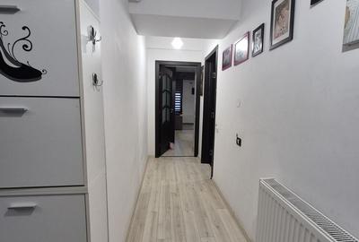 Apartament cu 3 camere decomandat, mobilat în Tomis Nord - 13