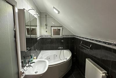 APARTAMENT 3 CAMERE LA CASA - SCHEI - 14