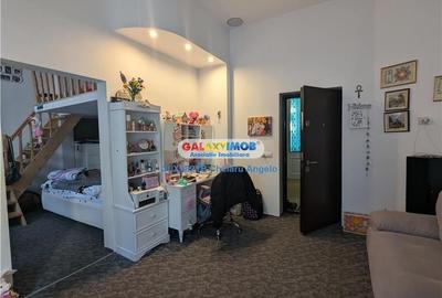 Armeneasca etaj vila 5 camere ,suprafata 183 mp, loc parcare - 11