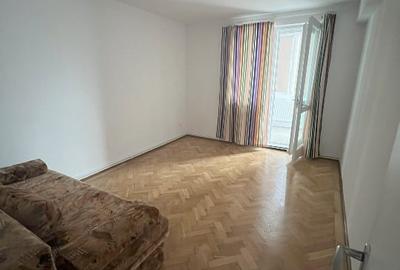 Apartament cu 2 camere decomandat în Centrul Civic - 4