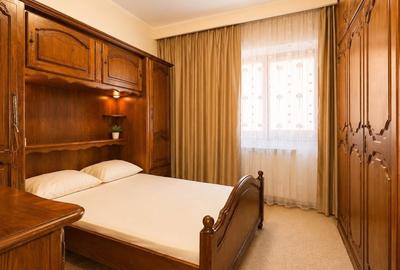 Apartament cu 4 camere decomandat în Trocadero - 10