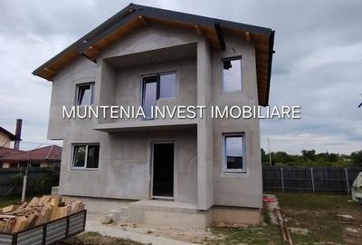 Casă cu 4 camere cu Teren 308 Mp în Moșoaia