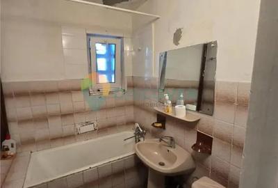 Apartament cu 2 camere semidecomandat în Podu Roș - 6