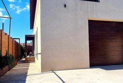 Casă cu 4 camere cu Canalizare în Km 5 - 2