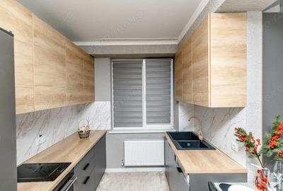 Apartament cu 2 camere decomandat în Soarelui
