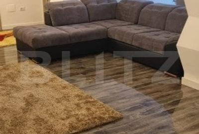Apartament 3 camere, 105 mp, lux, terasa si piscina, loc gratar, zona 1 Mai - 3