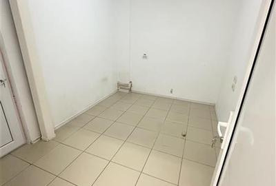 Spatiu comercial foarte spatios, ideal pentru clinici medicale, zona Brotacei - 7
