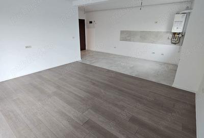 Spațiu comercial, de 56 mp, în Central - 6