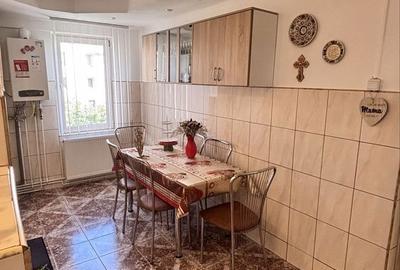 Apartament cu 2 camere decomandat, mobilat în Tudor - 3
