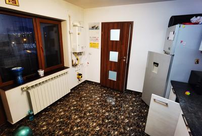 Casă individuală cu 10 camere cu Teren 360 Mp în Central - 11