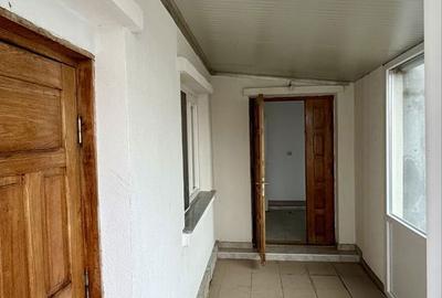 Apartament cu 2 camere decomandat în Exterior Vest