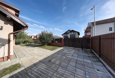 Vila cocheta, facilitati valoroase, strada asfaltata, intimitate: Tur LIVE! Vila cocheta, facilitati valoroase, strada asfaltata, intimitate: Tur LIVE! - 41