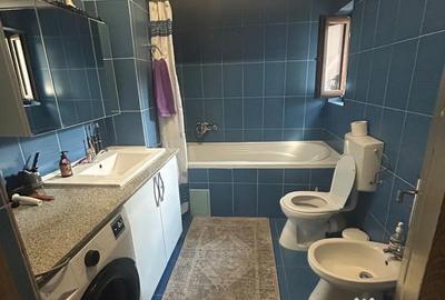 Apartament cu 4 camere decomandat în Central - 8