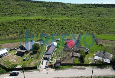 Casă cu 3 camere în Drăgești - 11