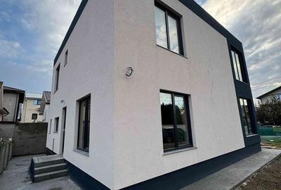 Casă cu 4 camere cu Teren 300 Mp în Eforie - 3