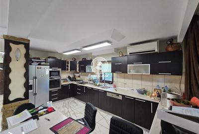 Casă cu 5 camere cu Teren 696 Mp în Aroneanu - 14