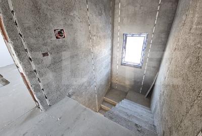 Casă individuală cu 5 camere cu Canalizare în Valea Adâncă - 9
