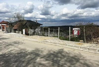 Teren de 665 mp, în Central - 2