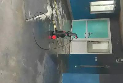 Inchiriez spatii depozitare garaj sector 5 Inchiriez spatii depozitare garaj sector 5 - 1