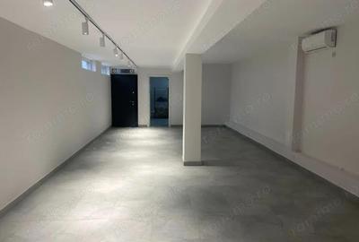 Spațiu comercial, de 70 mp, în P-ța Universității