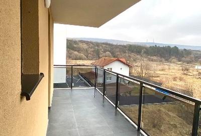 Apartament cu 3 camere semidecomandat în Florești - 4