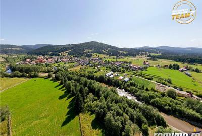 FILM! Context favorabil:Teren intravilan, 5.500mp, zona pitoreasca Comandau - 4