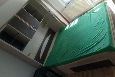 De vanzare apartament 3 camere Apusului - 4