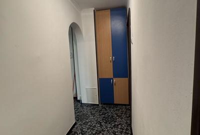 Apartament cu 2 camere decomandat în Apusului - 4