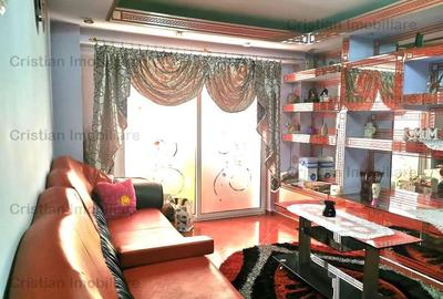 Apartament cu 3 camere decomandat în Viziru 3