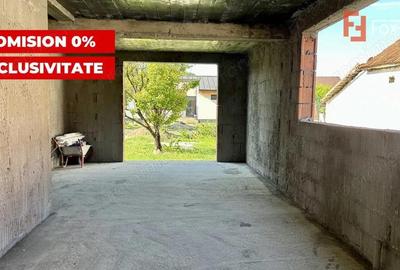 Casă cu 4 camere cu Teren 250 Mp în Sânandrei