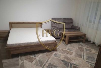 Garsonieră decomandată, mobilată în Alba Iulia