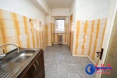 Apartament cu 2 camere decomandat în Babadag - 8
